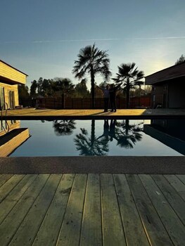 Glamping Domos Lago Rapel,,1 star