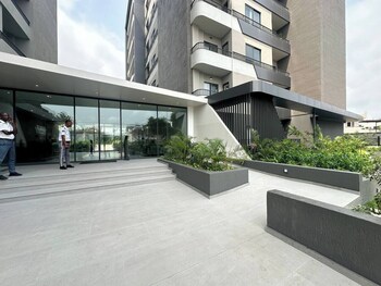 peravi suites at the bantree