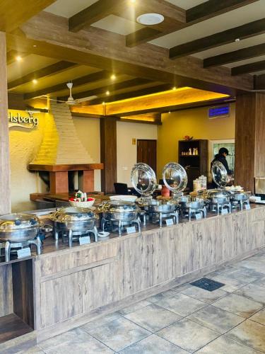 rj hotel pokhara