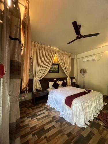 rj hotel pokhara