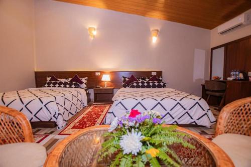 rj hotel pokhara
