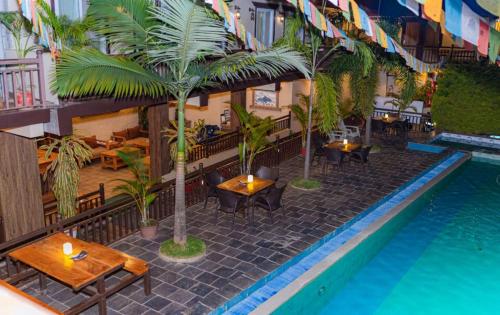 rj hotel pokhara