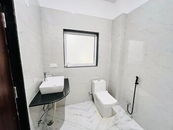 amber villa