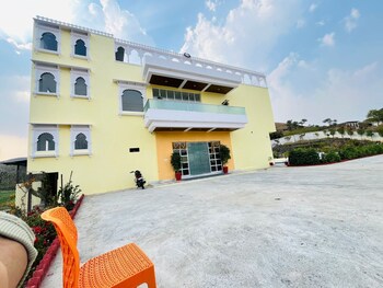 amber villa