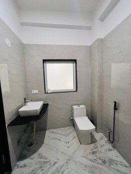 amber villa