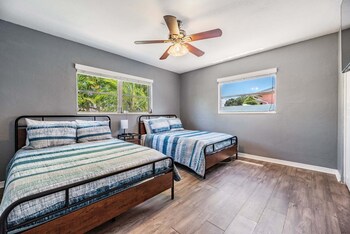 3442 azalea pl