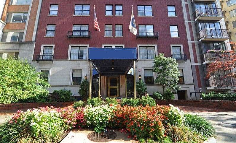 west end washington dc tapestry collection by hilton