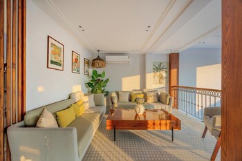 elivaas valley view 5bhk villa with pool