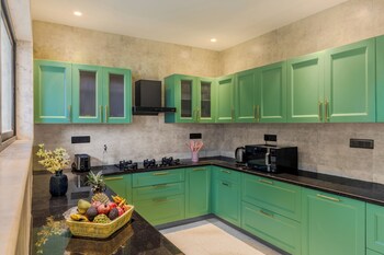elivaas valley view 5bhk villa with pool