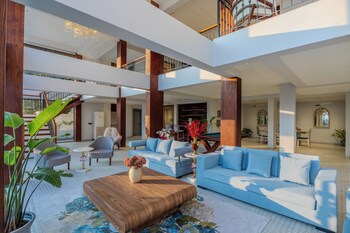 elivaas valley view 5bhk villa with pool