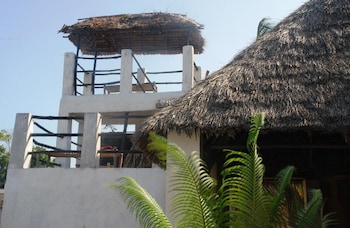 jambo house lamu