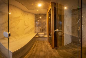 elite world inn istanbul mahmutbey