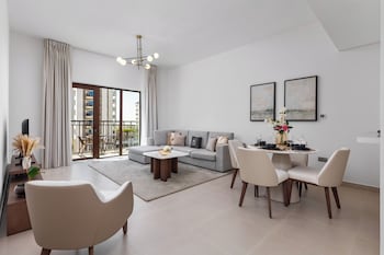 maison privee relaxed yas living with resort style facilities