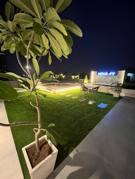 skyline retreat by housiify