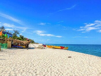 eden beach resort zambales