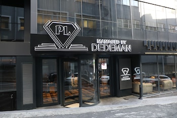 pl managed by dedeman