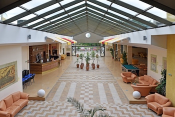 Les Magnolias Hotel,,3 star