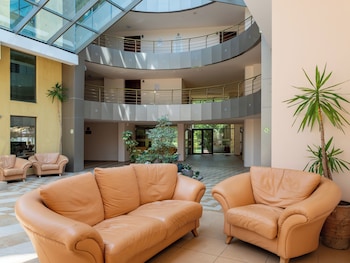 Les Magnolias Hotel,,3 star