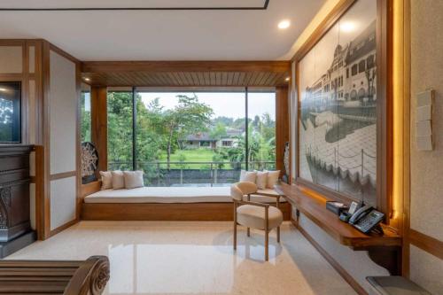 intragama villa