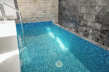 Lumbung Sari Studio,,3 star