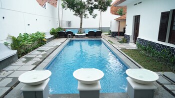 The Prajan Hotel & Villas By Natt's,,3 star