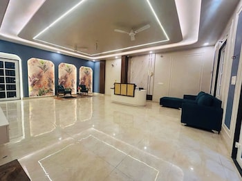 varanasi hotel v e d a vatika