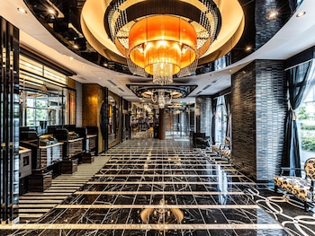 Apa Hotel Saitama-Shintoshin Ekinishi,,3 star