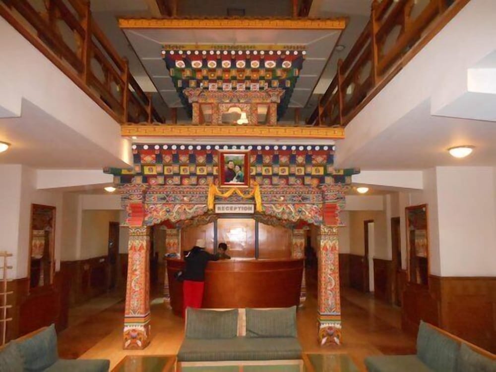 hotel phuntsho pelri