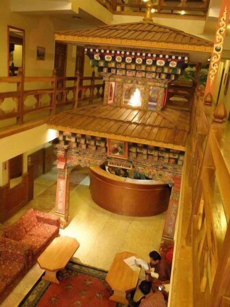 hotel phuntsho pelri