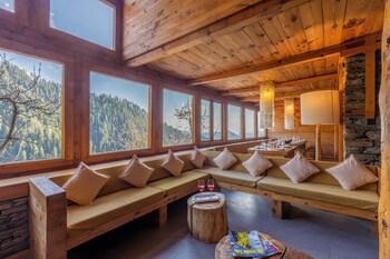 elivaas silvana 3 bhk cottage