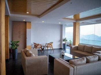 hardys retreat