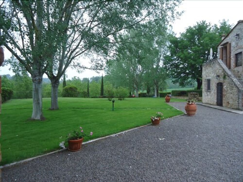 podere la chiusella