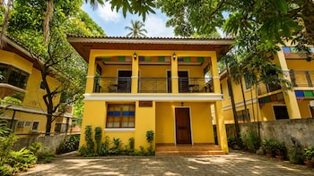lakeshore villas at club balai isabel