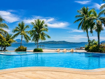 lakeshore villas at club balai isabel