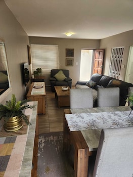 12 saddleback village