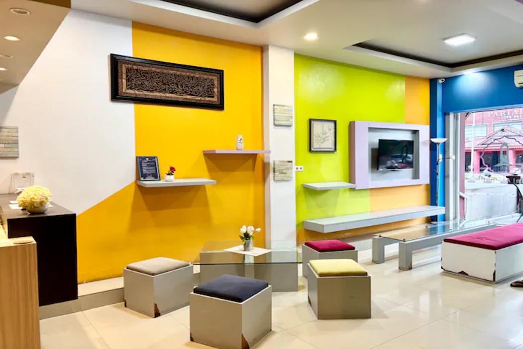 hotel o near terminal batoh formerly