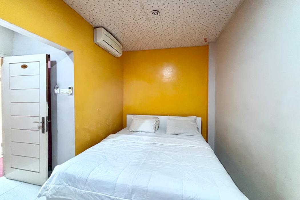 hotel o near terminal batoh formerly