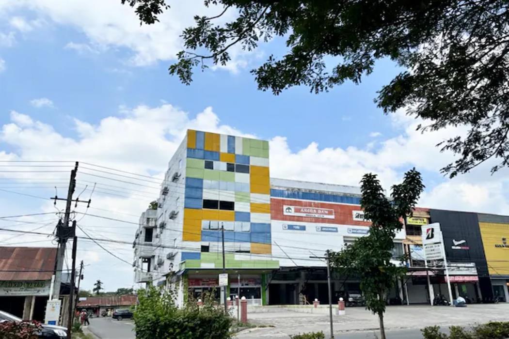 hotel o near terminal batoh formerly