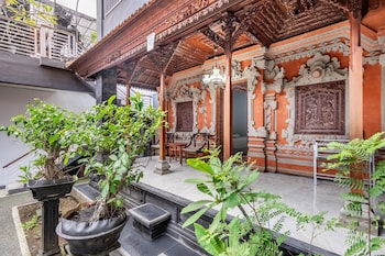 Collection O Dukuh Segara Guest House,,3 star