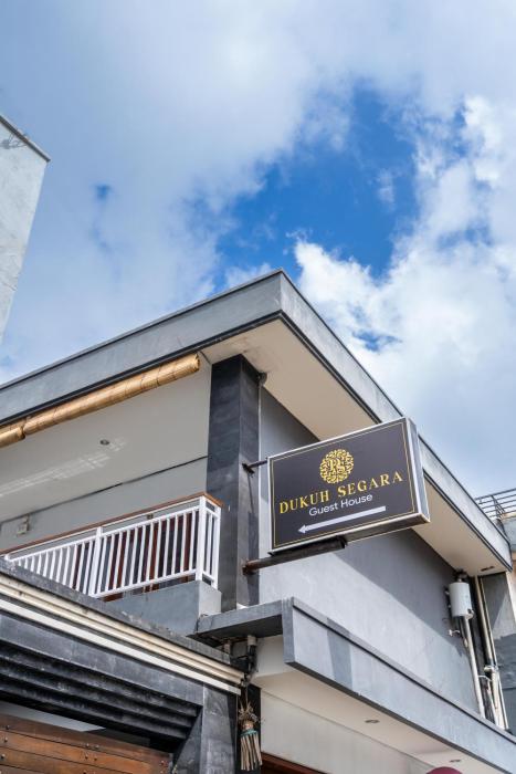 collection o dukuh segara guest house