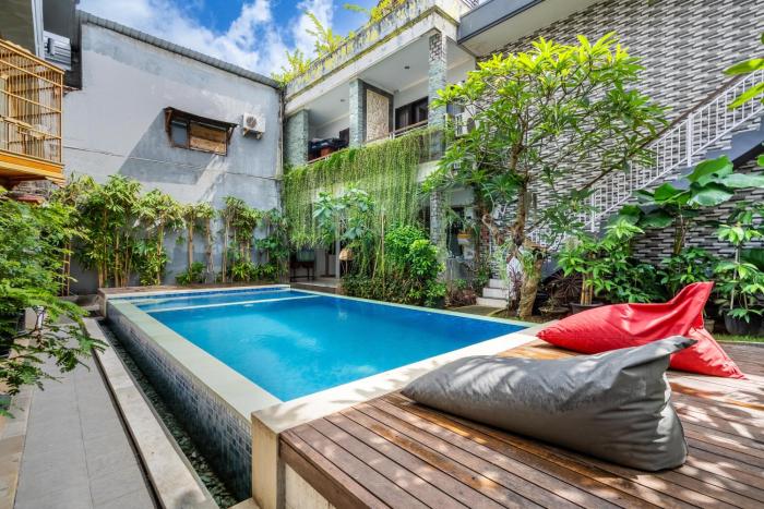 collection o dukuh segara guest house