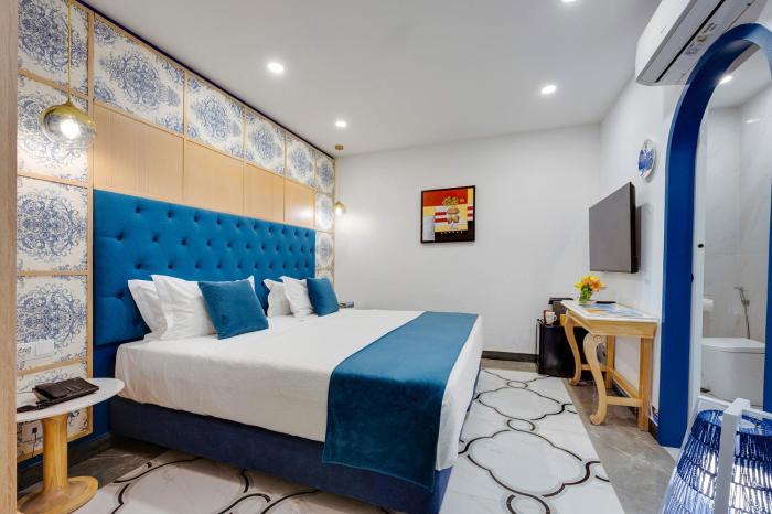 monicca collection oura view suites