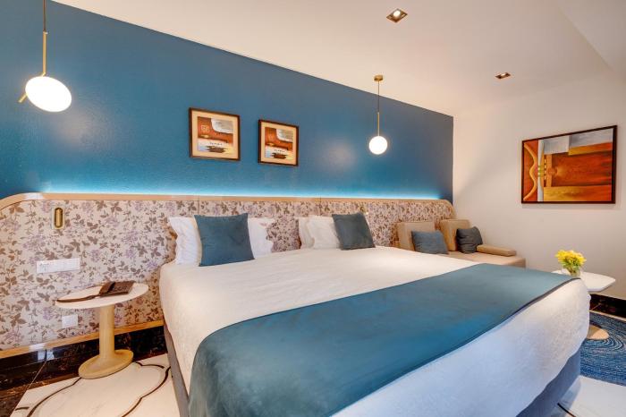 monicca collection oura view suites