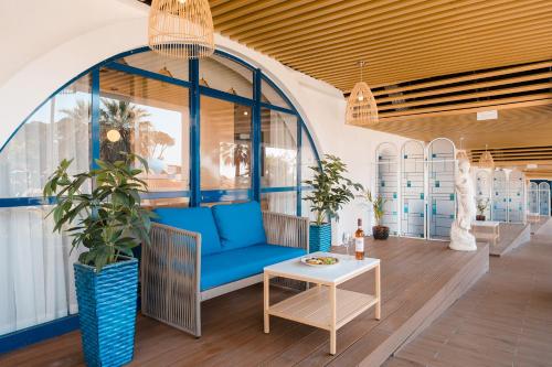 monicca collection oura view suites