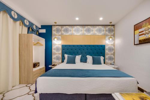 monicca collection oura view suites