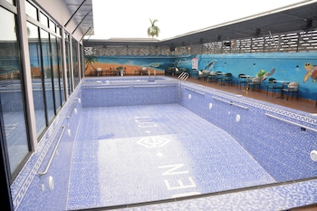 garden city hotel