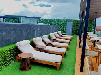 Jj Jivana Bali,,3 star