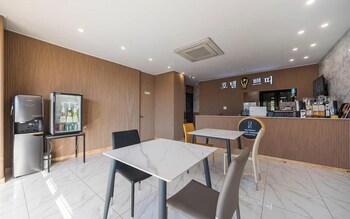 gimpo petite hotel