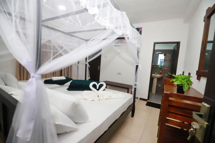 yala elegant hotel