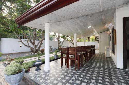 yala elegant hotel